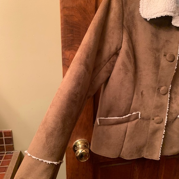 Chico, NEW WITH TAGS, cozy SHERPA lined jacket. River bark BROWN. So- Soft. - Picture 4 of 9